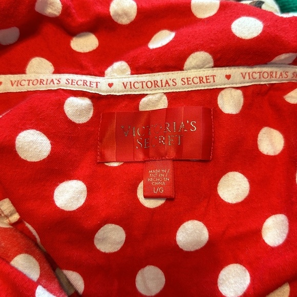 Victoria’s Secret Button Pajama Top Polka Dots Christmas Valentines Day - Picture 5 of 6